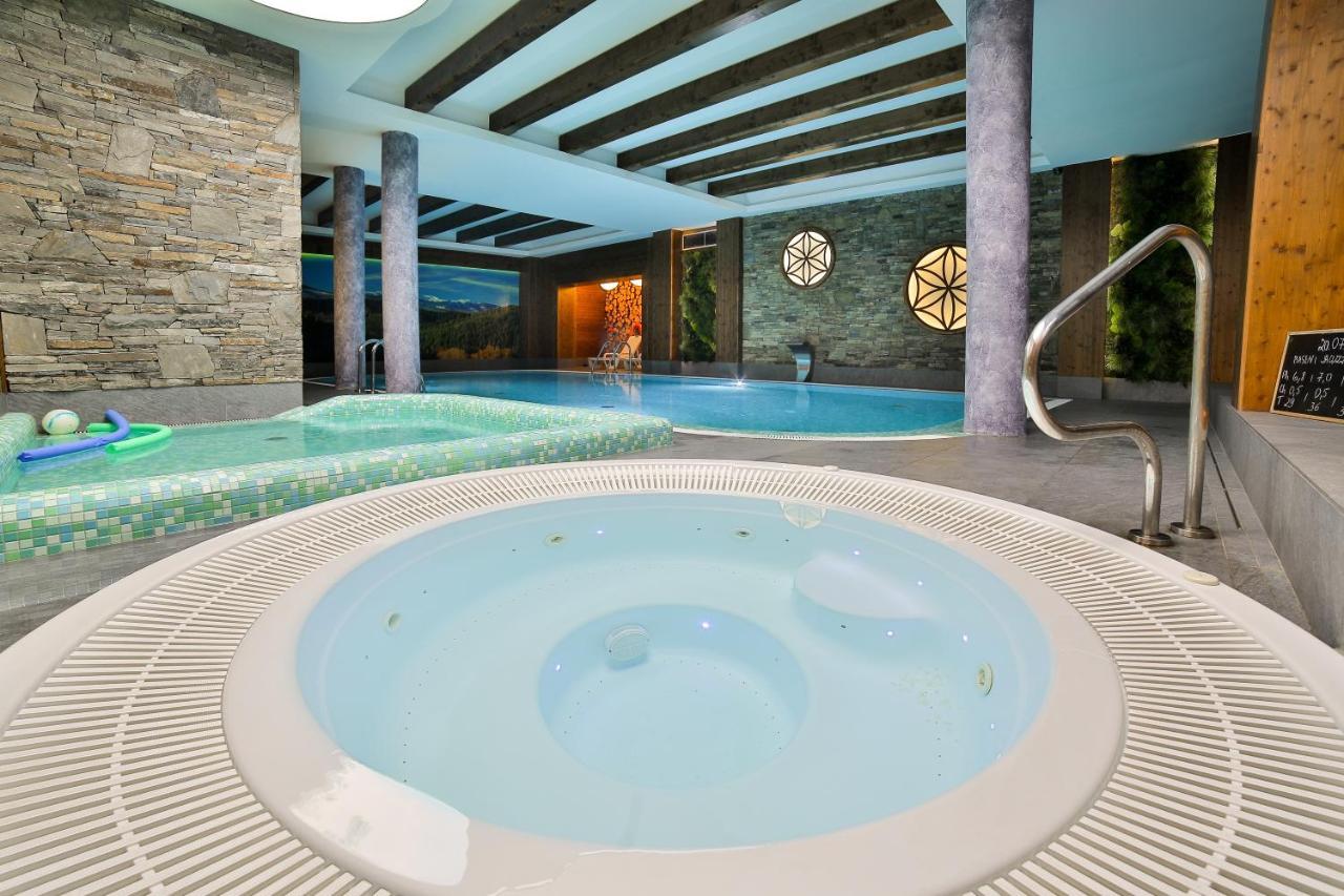 Hotel&Spa Jawor 자보자 외부 사진