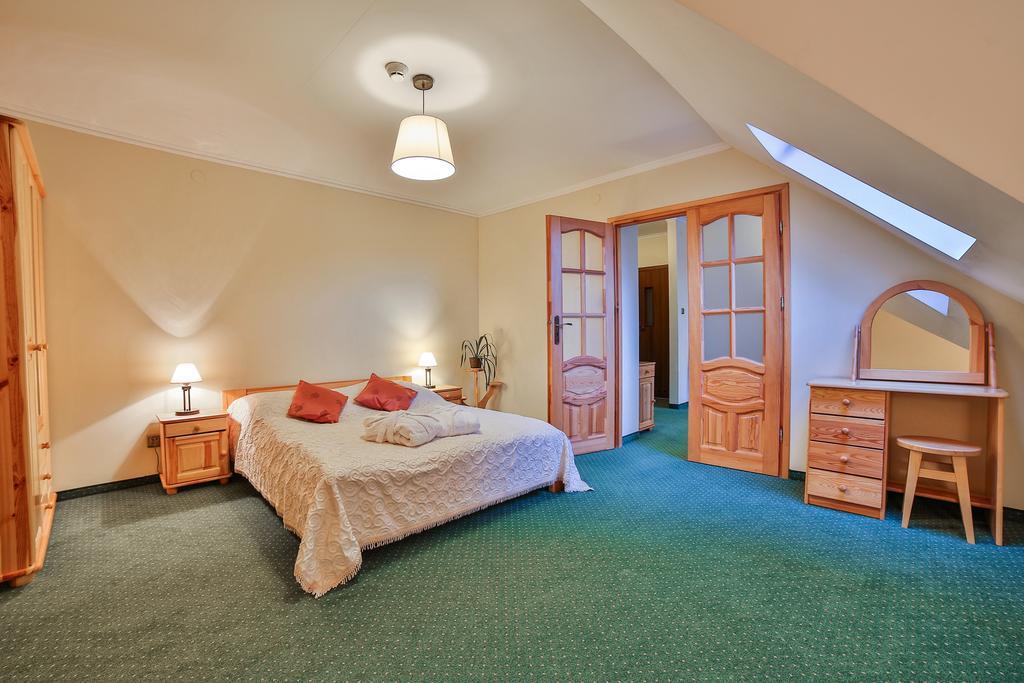Hotel&Spa Jawor 자보자 외부 사진